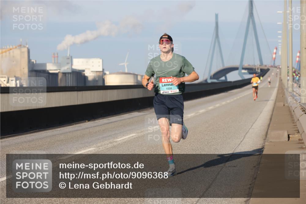 03.10.2025 - Köhlbrandbrückenlauf Lena Gebhardt http://msf.ph/oto/9096368 03.10.2025 09:33:04 Position 2 1, 1008 meine-sportfotos.de
