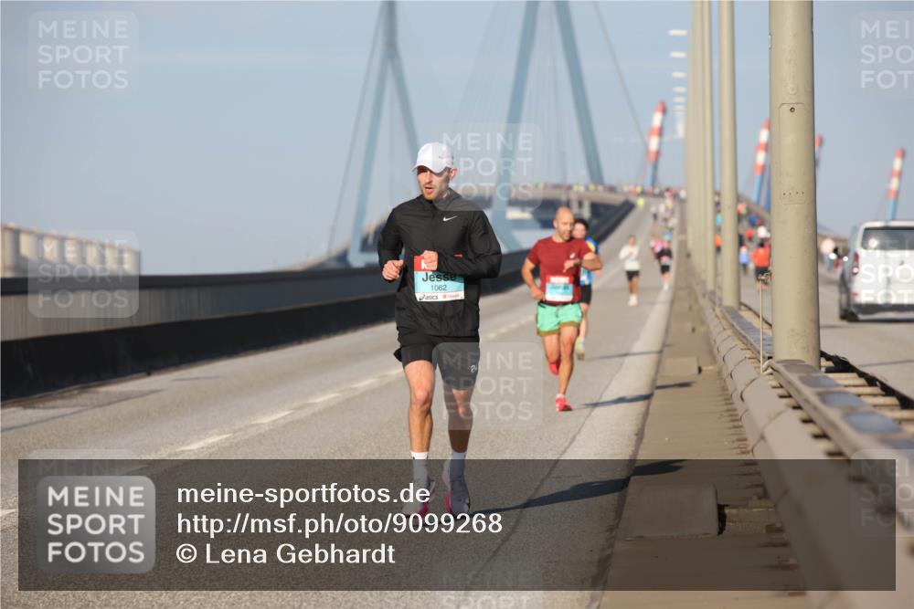 03.10.2025 - Köhlbrandbrückenlauf Lena Gebhardt http://msf.ph/oto/9099268 03.10.2025 09:35:25 Position 2 1062, 24 meine-sportfotos.de