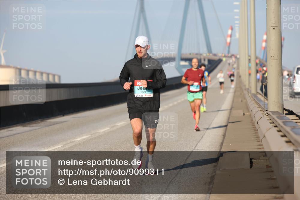 03.10.2025 - Köhlbrandbrückenlauf Lena Gebhardt http://msf.ph/oto/9099311 03.10.2025 09:35:26 Position 2 1062, 24 meine-sportfotos.de