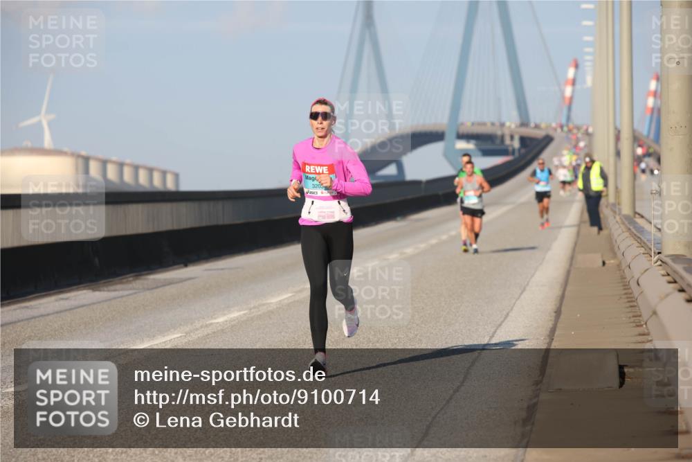 03.10.2025 - Köhlbrandbrückenlauf Lena Gebhardt http://msf.ph/oto/9100714 03.10.2025 09:36:21 Position 2 3203 meine-sportfotos.de