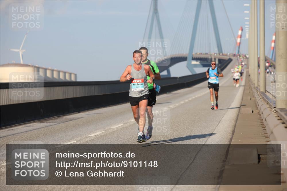 03.10.2025 - Köhlbrandbrückenlauf Lena Gebhardt http://msf.ph/oto/9101148 03.10.2025 09:36:30 Position 2  meine-sportfotos.de