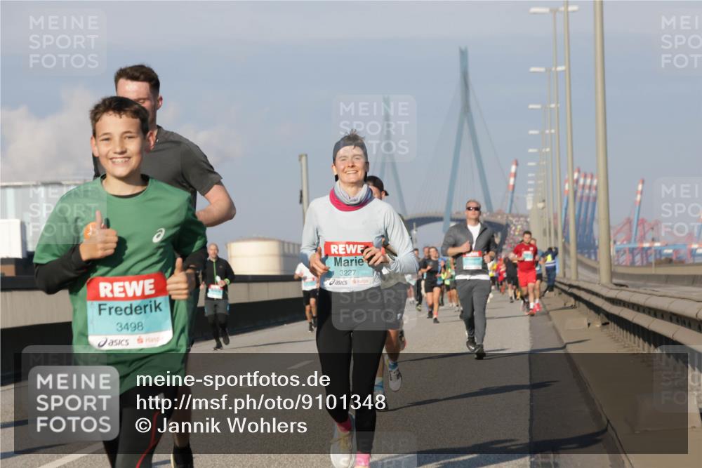 03.10.2025 - Köhlbrandbrückenlauf Jannik Wohlers http://msf.ph/oto/9101348 03.10.2025 09:48:57 Position 3 3498, 3227 meine-sportfotos.de