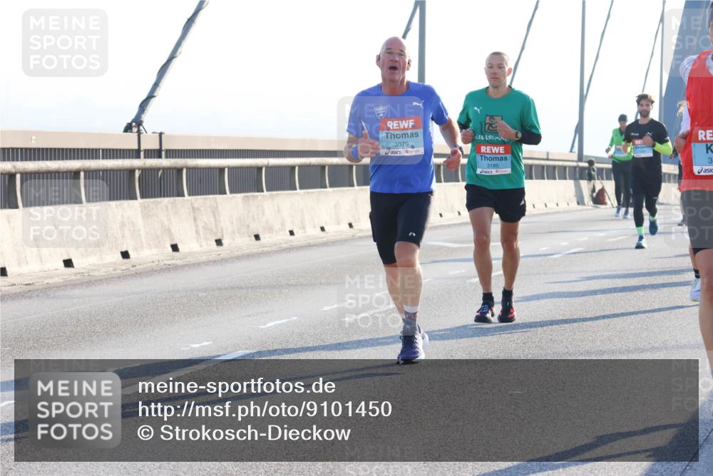 03.10.2025 - Köhlbrandbrückenlauf Strokosch-Dieckow http://msf.ph/oto/9101450 03.10.2025 09:21:08 Position 1 3079, 3185, 35 meine-sportfotos.de