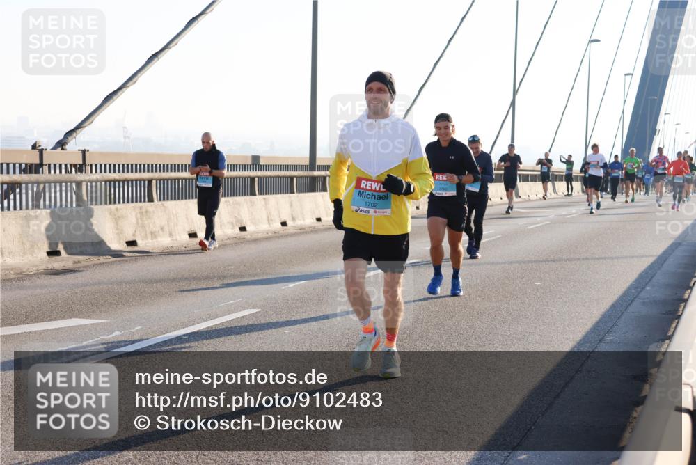 03.10.2025 - Köhlbrandbrückenlauf Strokosch-Dieckow http://msf.ph/oto/9102483 03.10.2025 09:24:17 Position 1 1702, 3790 meine-sportfotos.de