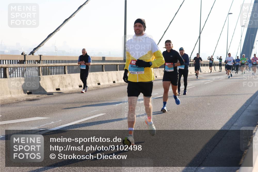 03.10.2025 - Köhlbrandbrückenlauf Strokosch-Dieckow http://msf.ph/oto/9102498 03.10.2025 09:24:18 Position 1 1702 meine-sportfotos.de