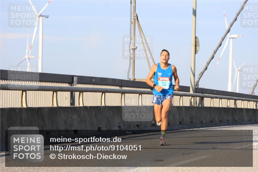 03.10.2025 - Köhlbrandbrückenlauf Strokosch-Dieckow http://msf.ph/oto/9104051 03.10.2025 09:27:32 Position 2 3769 meine-sportfotos.de