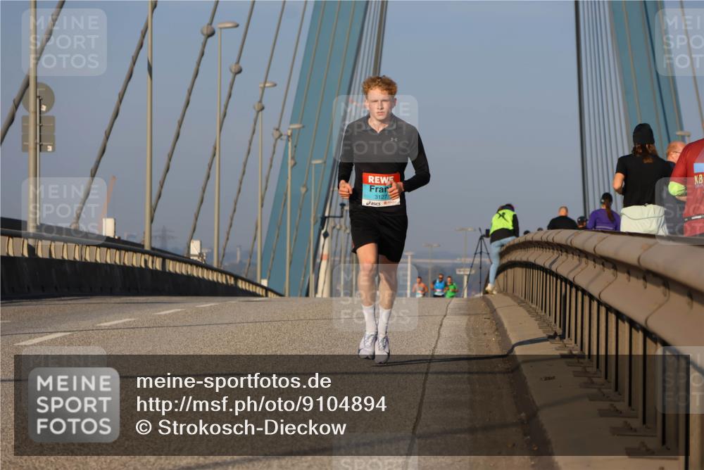 03.10.2025 - Köhlbrandbrückenlauf Strokosch-Dieckow http://msf.ph/oto/9104894 03.10.2025 09:31:33 Position 2 3127 meine-sportfotos.de