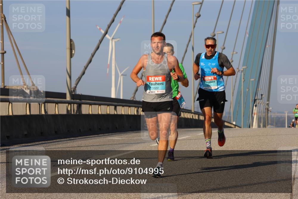 03.10.2025 - Köhlbrandbrückenlauf Strokosch-Dieckow http://msf.ph/oto/9104995 03.10.2025 09:32:06 Position 2 1022, 1041 meine-sportfotos.de
