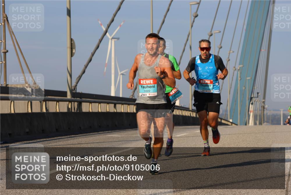 03.10.2025 - Köhlbrandbrückenlauf Strokosch-Dieckow http://msf.ph/oto/9105006 03.10.2025 09:32:06 Position 2 1022, 2700, 1041 meine-sportfotos.de