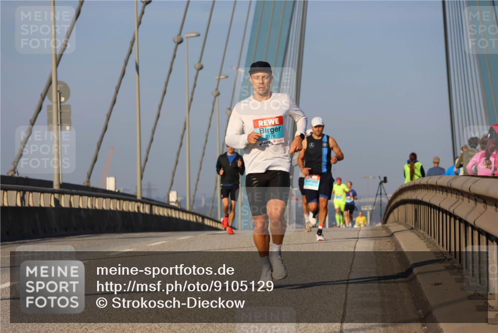 03.10.2025 - Köhlbrandbrückenlauf Strokosch-Dieckow http://msf.ph/oto/9105129 03.10.2025 09:32:36 Position 2 2176 meine-sportfotos.de