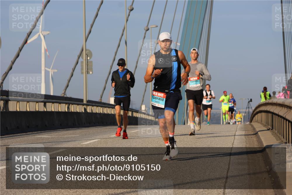 03.10.2025 - Köhlbrandbrückenlauf Strokosch-Dieckow http://msf.ph/oto/9105150 03.10.2025 09:32:41 Position 2 3463, 174 meine-sportfotos.de