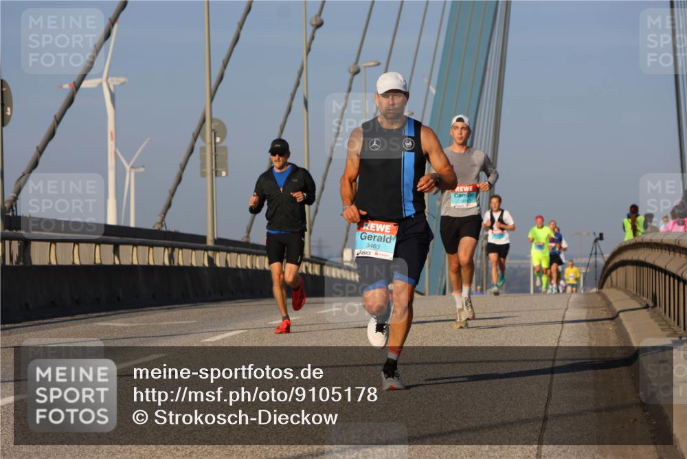 03.10.2025 - Köhlbrandbrückenlauf Strokosch-Dieckow http://msf.ph/oto/9105178 03.10.2025 09:32:42 Position 2 3463 meine-sportfotos.de
