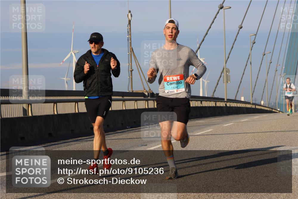 03.10.2025 - Köhlbrandbrückenlauf Strokosch-Dieckow http://msf.ph/oto/9105236 03.10.2025 09:32:46 Position 2 1174 meine-sportfotos.de