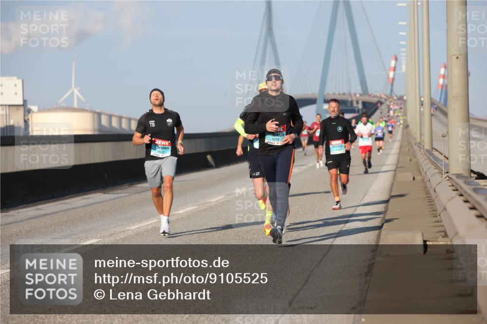 03.10.2025 - Köhlbrandbrückenlauf Lena Gebhardt http://msf.ph/oto/9105525 03.10.2025 09:39:05 Position 2 3629, 10, 1019 meine-sportfotos.de