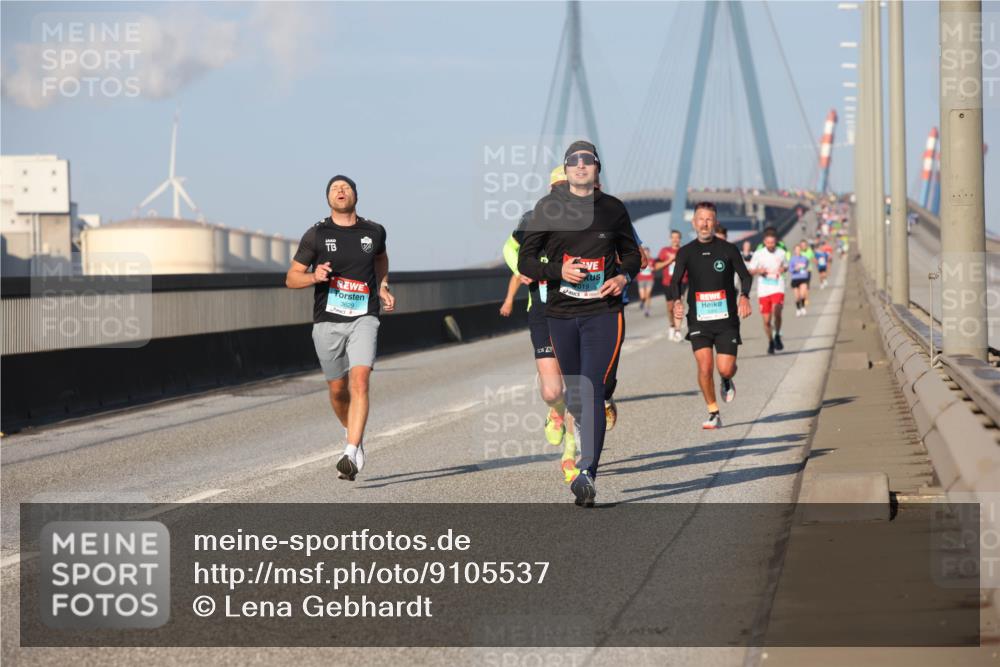 03.10.2025 - Köhlbrandbrückenlauf Lena Gebhardt http://msf.ph/oto/9105537 03.10.2025 09:39:05 Position 2 3629 meine-sportfotos.de