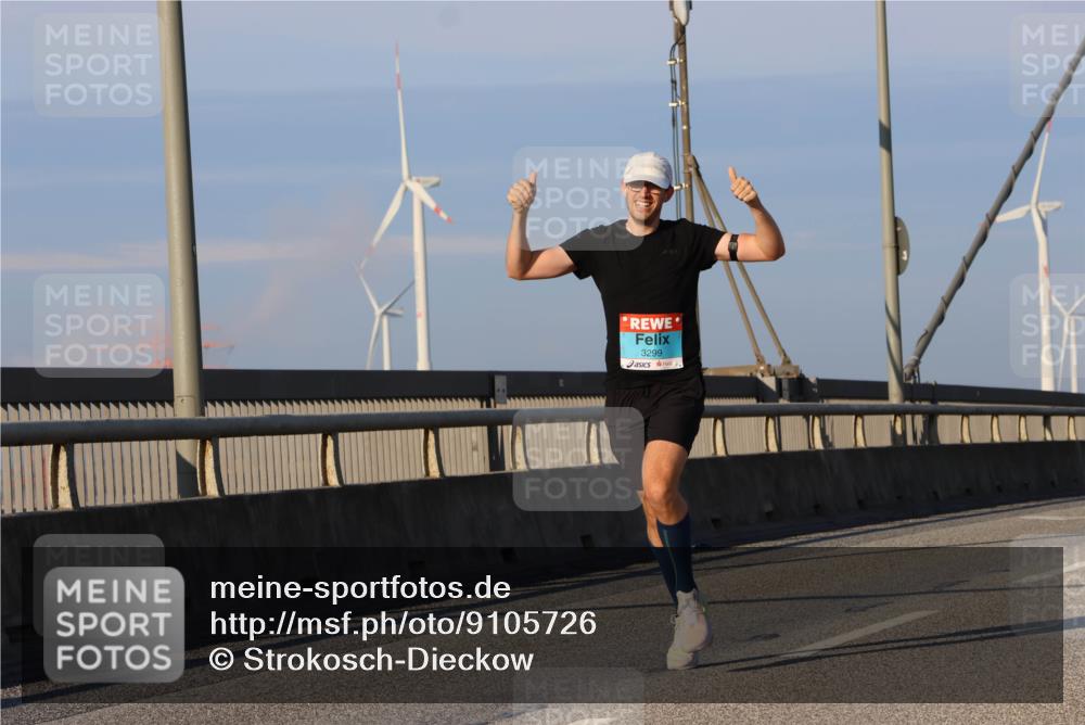 03.10.2025 - Köhlbrandbrückenlauf Strokosch-Dieckow http://msf.ph/oto/9105726 03.10.2025 09:33:47 Position 2 3299 meine-sportfotos.de