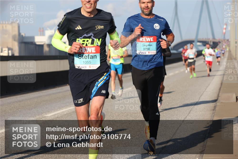 03.10.2025 - Köhlbrandbrückenlauf Lena Gebhardt http://msf.ph/oto/9105774 03.10.2025 09:39:09 Position 2 50, 1055, 3756 meine-sportfotos.de