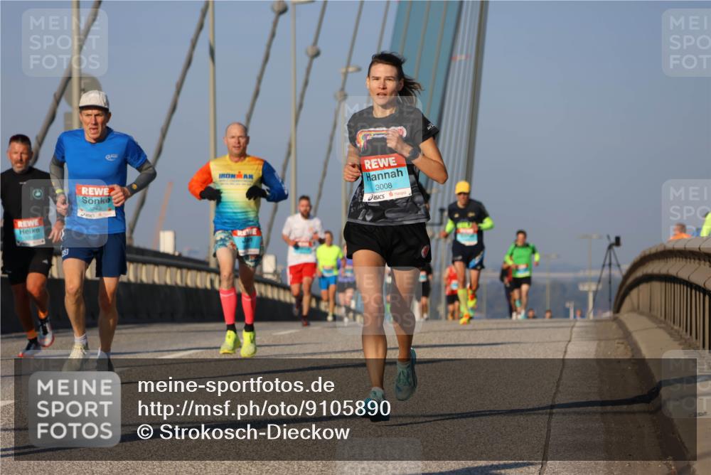 03.10.2025 - Köhlbrandbrückenlauf Strokosch-Dieckow http://msf.ph/oto/9105890 03.10.2025 09:34:12 Position 2 3248, 3008 meine-sportfotos.de