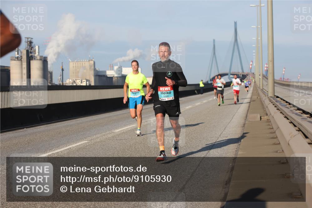 03.10.2025 - Köhlbrandbrückenlauf Lena Gebhardt http://msf.ph/oto/9105930 03.10.2025 09:39:11 Position 2 3269 meine-sportfotos.de