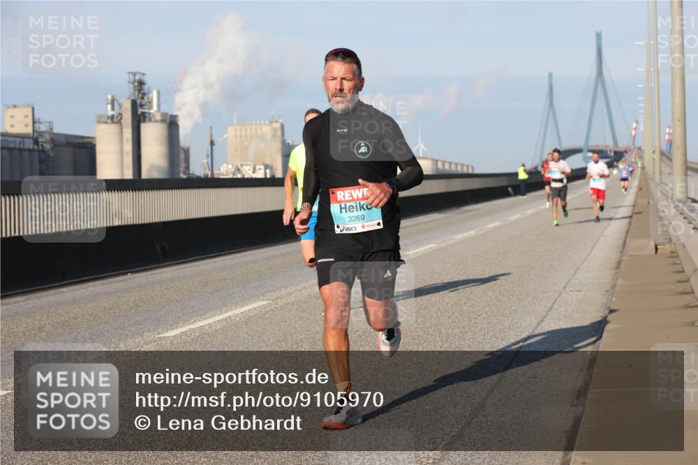 03.10.2025 - Köhlbrandbrückenlauf Lena Gebhardt http://msf.ph/oto/9105970 03.10.2025 09:39:12 Position 2 3269 meine-sportfotos.de