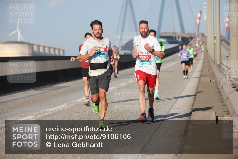 03.10.2025 - Köhlbrandbrückenlauf Lena Gebhardt http://msf.ph/oto/9106106 03.10.2025 09:39:15 Position 2 2933, 3618 meine-sportfotos.de