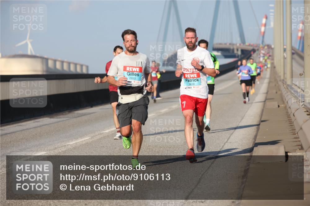 03.10.2025 - Köhlbrandbrückenlauf Lena Gebhardt http://msf.ph/oto/9106113 03.10.2025 09:39:15 Position 2 2933, 9, 3618, 7 meine-sportfotos.de