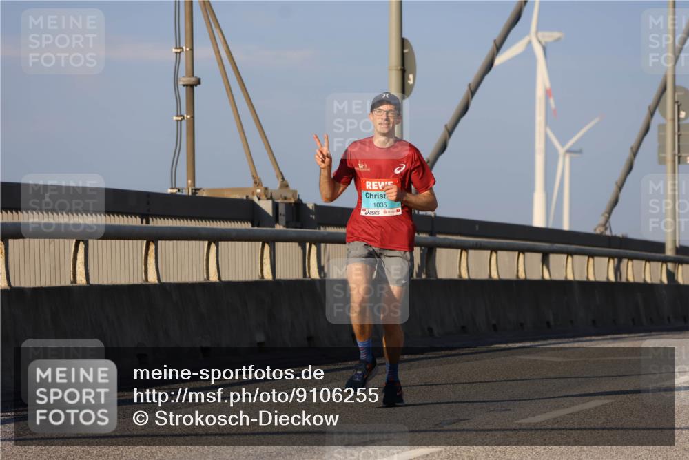 03.10.2025 - Köhlbrandbrückenlauf Strokosch-Dieckow http://msf.ph/oto/9106255 03.10.2025 09:34:53 Position 2 1035 meine-sportfotos.de