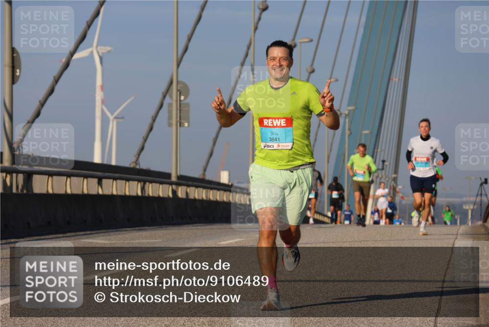 03.10.2025 - Köhlbrandbrückenlauf Strokosch-Dieckow http://msf.ph/oto/9106489 03.10.2025 09:35:25 Position 2 3841 meine-sportfotos.de