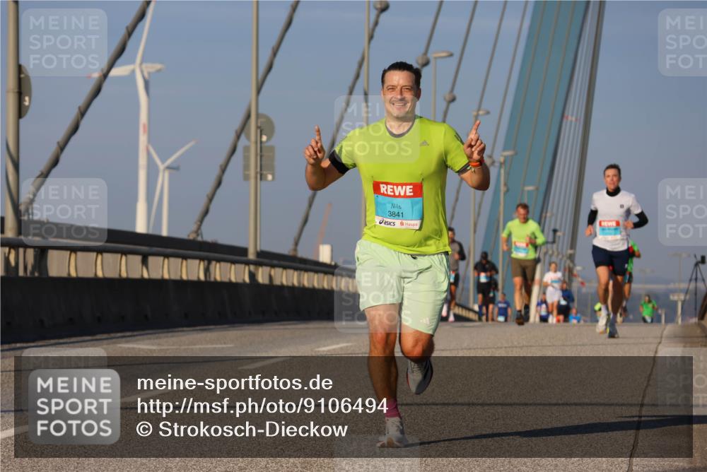 03.10.2025 - Köhlbrandbrückenlauf Strokosch-Dieckow http://msf.ph/oto/9106494 03.10.2025 09:35:25 Position 2 3841 meine-sportfotos.de