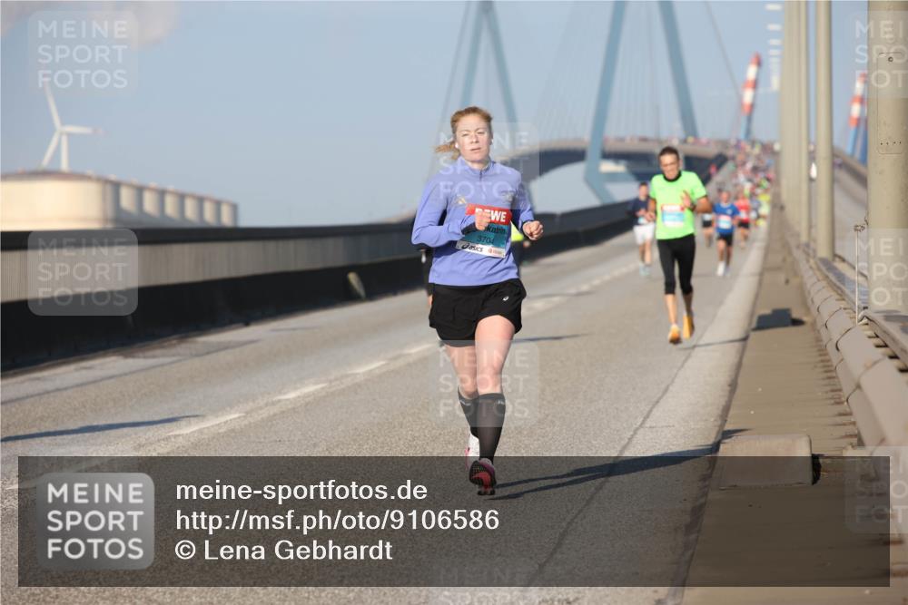 03.10.2025 - Köhlbrandbrückenlauf Lena Gebhardt http://msf.ph/oto/9106586 03.10.2025 09:39:25 Position 2 3704 meine-sportfotos.de