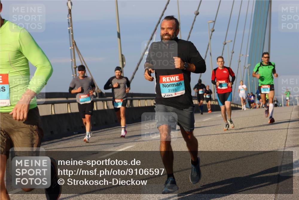 03.10.2025 - Köhlbrandbrückenlauf Strokosch-Dieckow http://msf.ph/oto/9106597 03.10.2025 09:35:38 Position 2 3193 meine-sportfotos.de