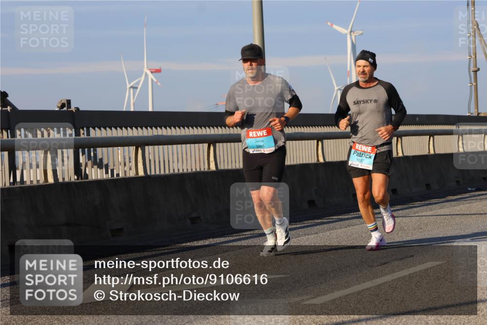 03.10.2025 - Köhlbrandbrückenlauf Strokosch-Dieckow http://msf.ph/oto/9106616 03.10.2025 09:35:41 Position 2 3785, 1037 meine-sportfotos.de