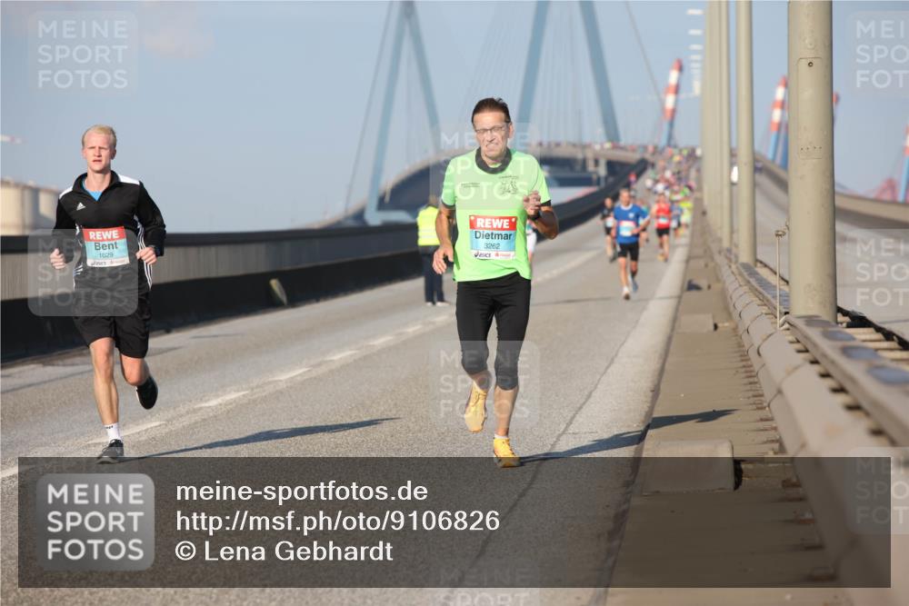 03.10.2025 - Köhlbrandbrückenlauf Lena Gebhardt http://msf.ph/oto/9106826 03.10.2025 09:39:31 Position 2 1029, 3262 meine-sportfotos.de