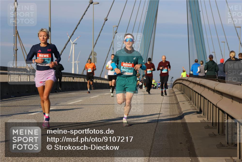 03.10.2025 - Köhlbrandbrückenlauf Strokosch-Dieckow http://msf.ph/oto/9107217 03.10.2025 09:36:44 Position 2 1275 meine-sportfotos.de