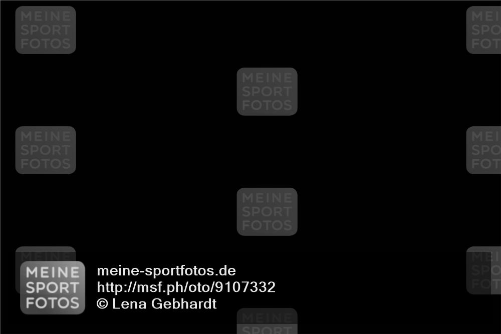 03.10.2025 - Köhlbrandbrückenlauf Lena Gebhardt http://msf.ph/oto/9107332 03.10.2025 09:40:13 Position 2  meine-sportfotos.de