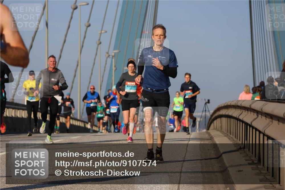 03.10.2025 - Köhlbrandbrückenlauf Strokosch-Dieckow http://msf.ph/oto/9107574 03.10.2025 09:37:19 Position 2  meine-sportfotos.de