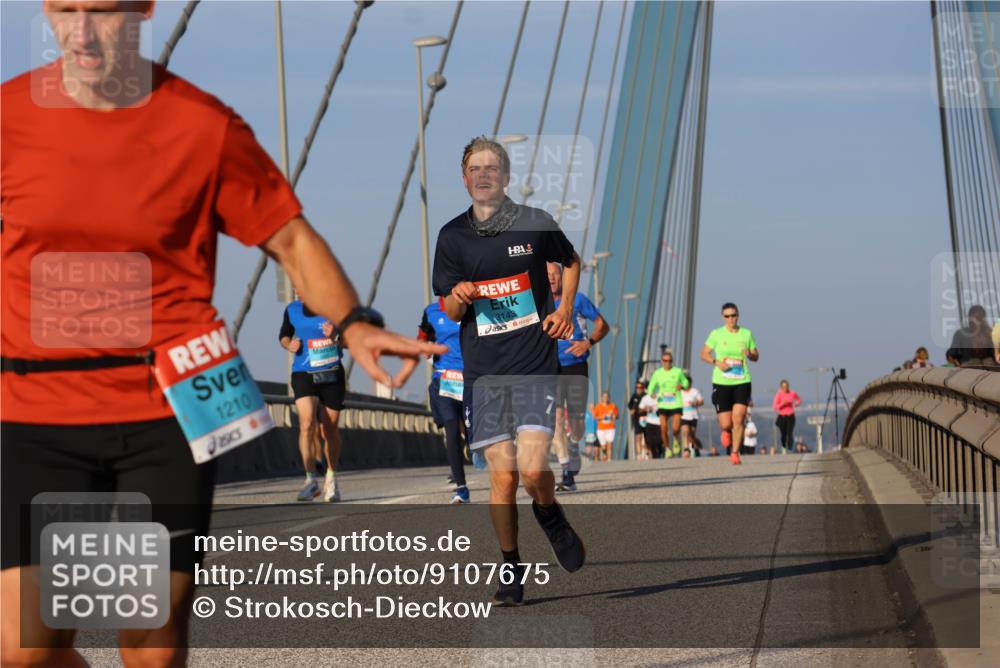 03.10.2025 - Köhlbrandbrückenlauf Strokosch-Dieckow http://msf.ph/oto/9107675 03.10.2025 09:37:29 Position 2 1210, 250, 3143 meine-sportfotos.de