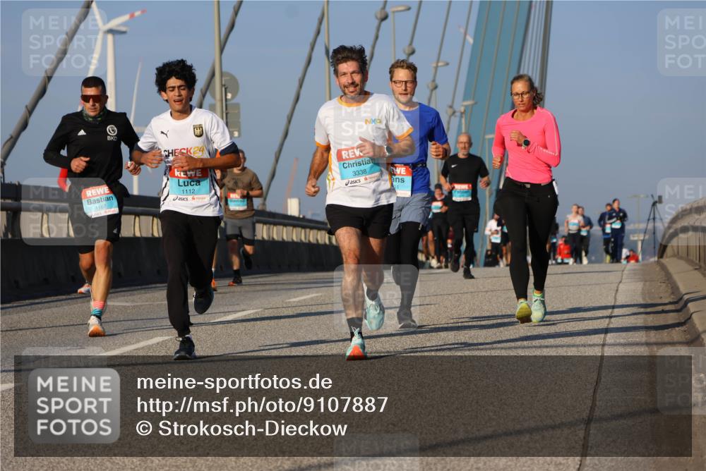 03.10.2025 - Köhlbrandbrückenlauf Strokosch-Dieckow http://msf.ph/oto/9107887 03.10.2025 09:37:51 Position 2 1167, 24, 1112, 33381, 01 meine-sportfotos.de
