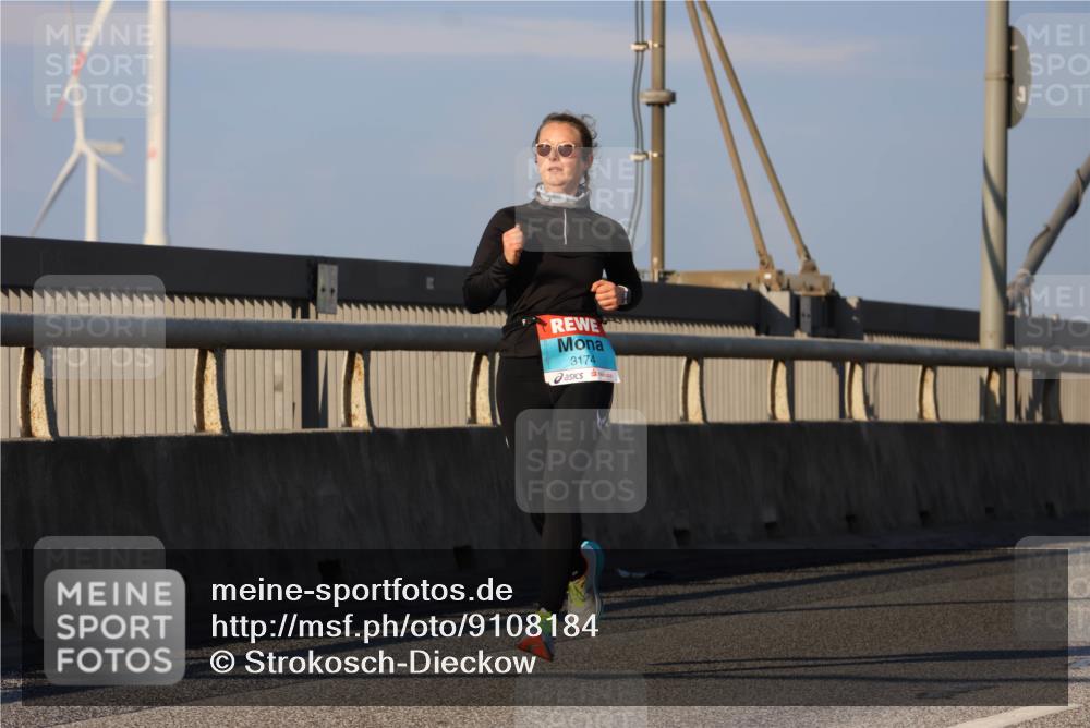 03.10.2025 - Köhlbrandbrückenlauf Strokosch-Dieckow http://msf.ph/oto/9108184 03.10.2025 09:38:26 Position 2 3174 meine-sportfotos.de