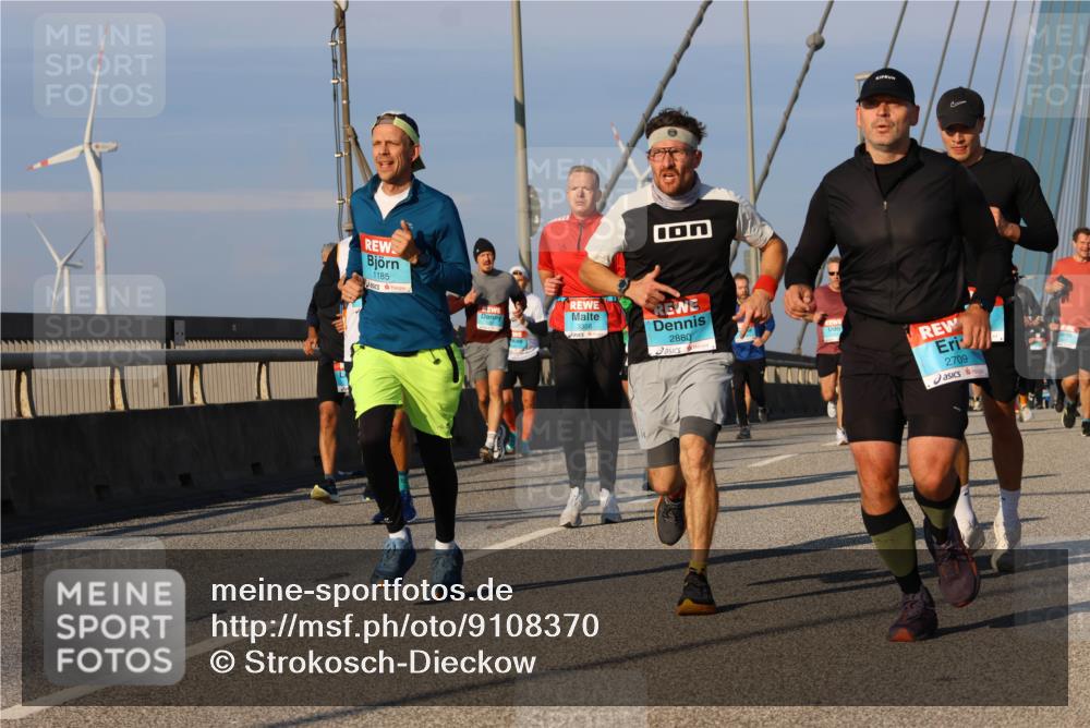 03.10.2025 - Köhlbrandbrückenlauf Strokosch-Dieckow http://msf.ph/oto/9108370 03.10.2025 09:38:51 Position 2 1185, 8358, 2880, 2709 meine-sportfotos.de