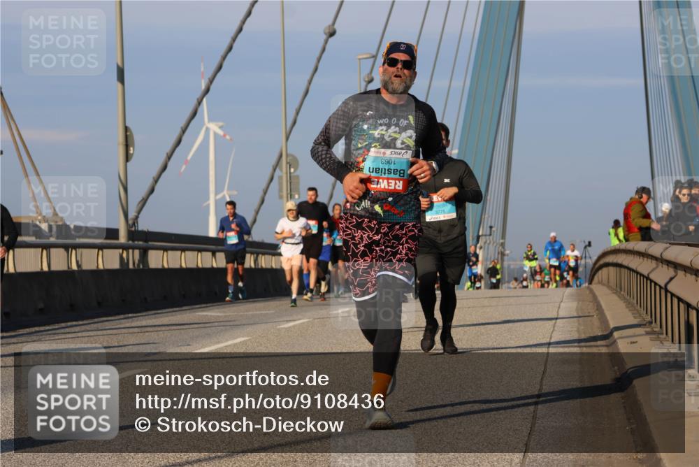 03.10.2025 - Köhlbrandbrückenlauf Strokosch-Dieckow http://msf.ph/oto/9108436 03.10.2025 09:39:00 Position 2 1063 meine-sportfotos.de