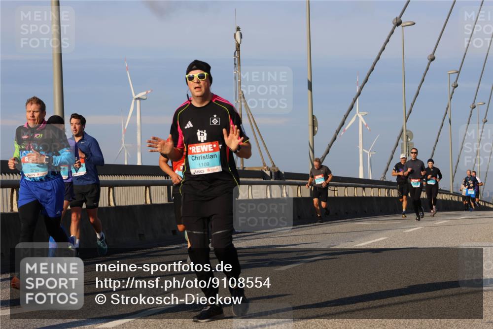 03.10.2025 - Köhlbrandbrückenlauf Strokosch-Dieckow http://msf.ph/oto/9108554 03.10.2025 09:39:10 Position 2 3794, 1109 meine-sportfotos.de
