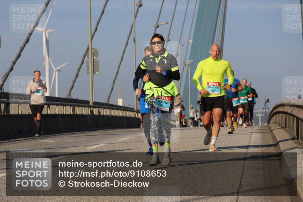 03.10.2025 - Köhlbrandbrückenlauf Strokosch-Dieckow http://msf.ph/oto/9108653 03.10.2025 09:39:23 Position 2 1398, 1168 meine-sportfotos.de