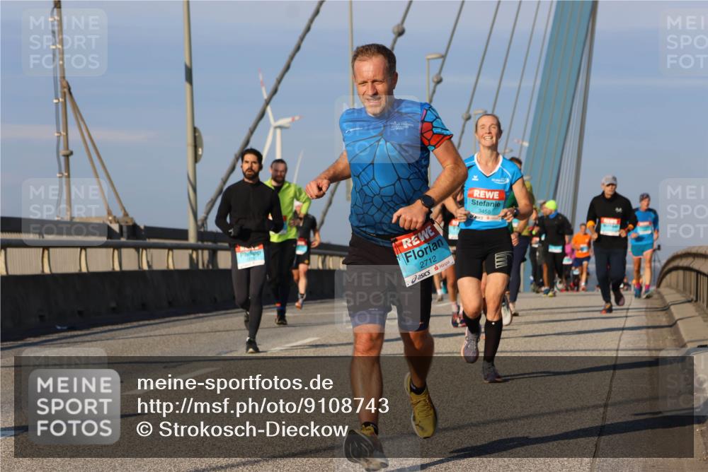 03.10.2025 - Köhlbrandbrückenlauf Strokosch-Dieckow http://msf.ph/oto/9108743 03.10.2025 09:39:32 Position 2 2712, 1, 3458 meine-sportfotos.de