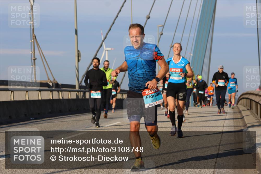 03.10.2025 - Köhlbrandbrückenlauf Strokosch-Dieckow http://msf.ph/oto/9108748 03.10.2025 09:39:32 Position 2 2712, 3458 meine-sportfotos.de