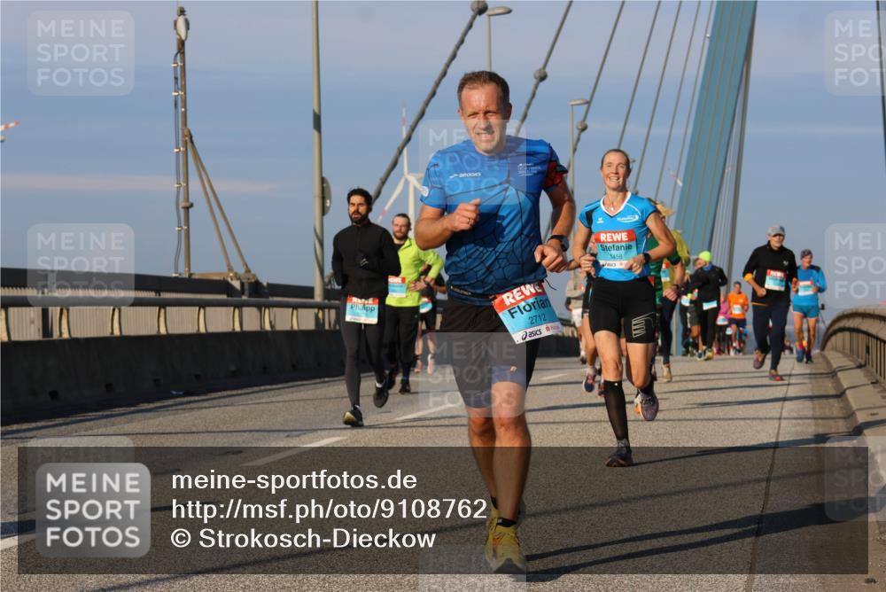 03.10.2025 - Köhlbrandbrückenlauf Strokosch-Dieckow http://msf.ph/oto/9108762 03.10.2025 09:39:32 Position 2 2712, 3458 meine-sportfotos.de