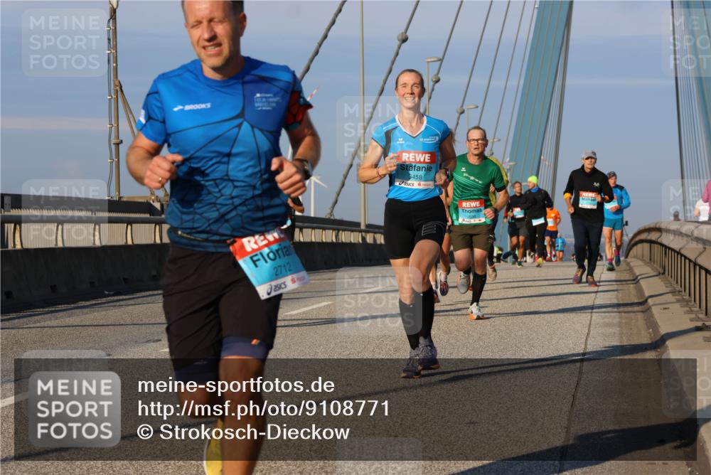 03.10.2025 - Köhlbrandbrückenlauf Strokosch-Dieckow http://msf.ph/oto/9108771 03.10.2025 09:39:33 Position 2 2712, 3458 meine-sportfotos.de