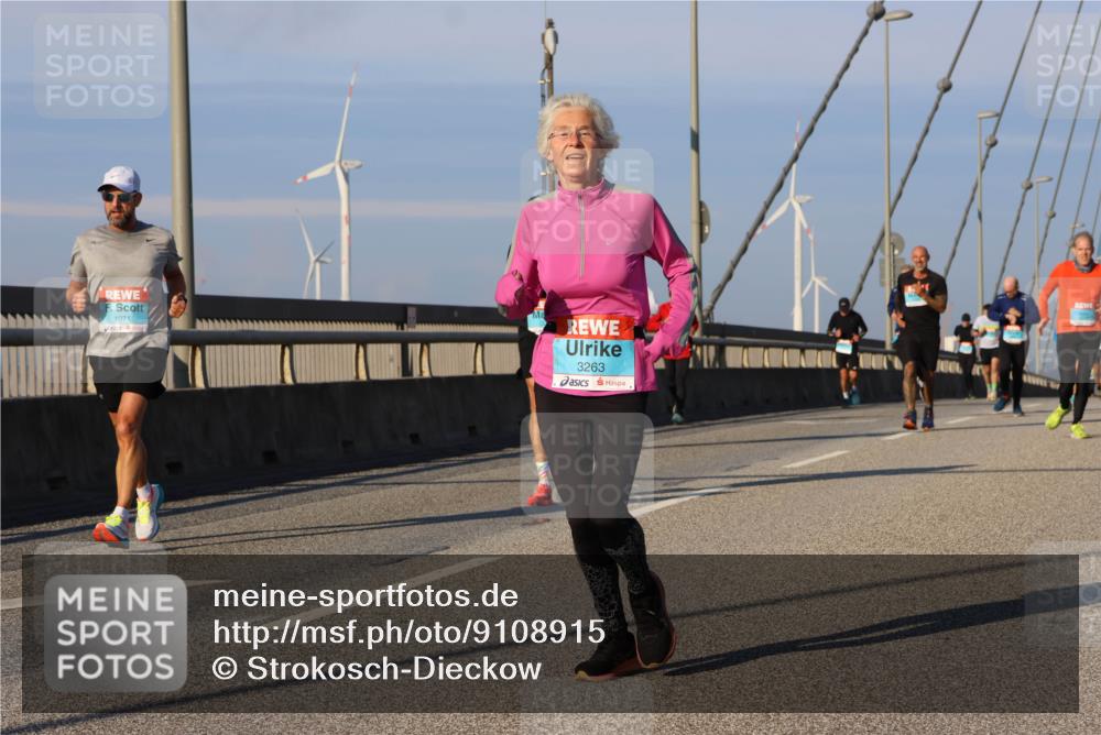 03.10.2025 - Köhlbrandbrückenlauf Strokosch-Dieckow http://msf.ph/oto/9108915 03.10.2025 09:39:52 Position 2 1071, 3263 meine-sportfotos.de
