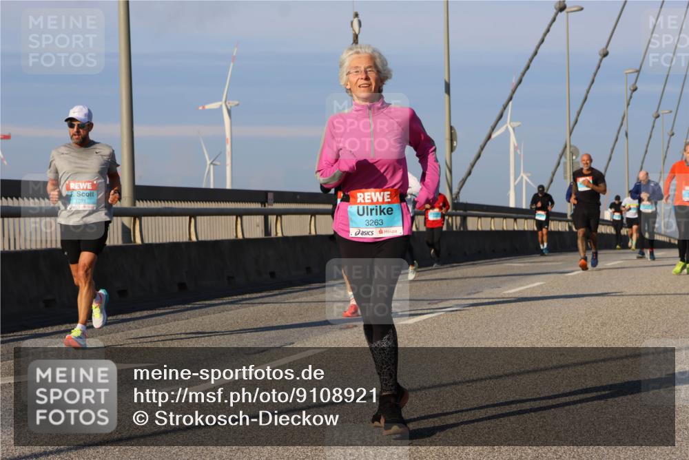 03.10.2025 - Köhlbrandbrückenlauf Strokosch-Dieckow http://msf.ph/oto/9108921 03.10.2025 09:39:52 Position 2 1071, 3263 meine-sportfotos.de