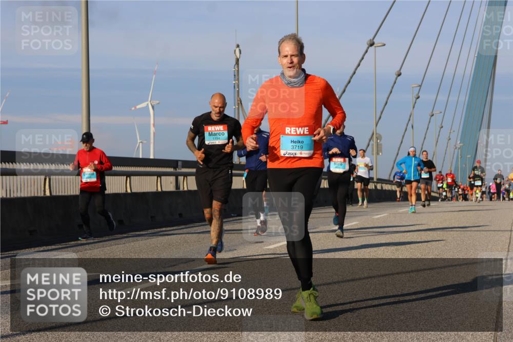 03.10.2025 - Köhlbrandbrückenlauf Strokosch-Dieckow http://msf.ph/oto/9108989 03.10.2025 09:39:58 Position 2 1194, 3719 meine-sportfotos.de
